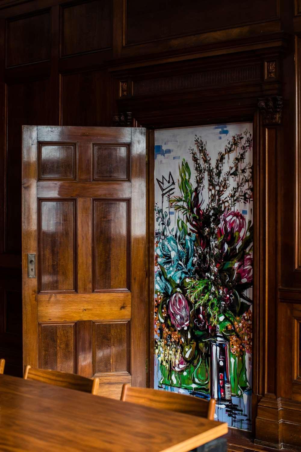 סידני The Old Clare By Ode Hotels מראה חיצוני תמונה Door of the house
